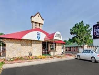 Knights Inn - Madison Heights Exterior foto